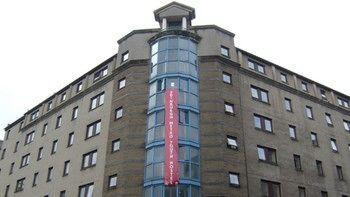 Auberge de jeunesse Metro *